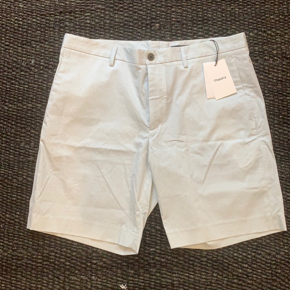 Theory men’s Zaine Shorts in aloe print - Picture 2 of 3